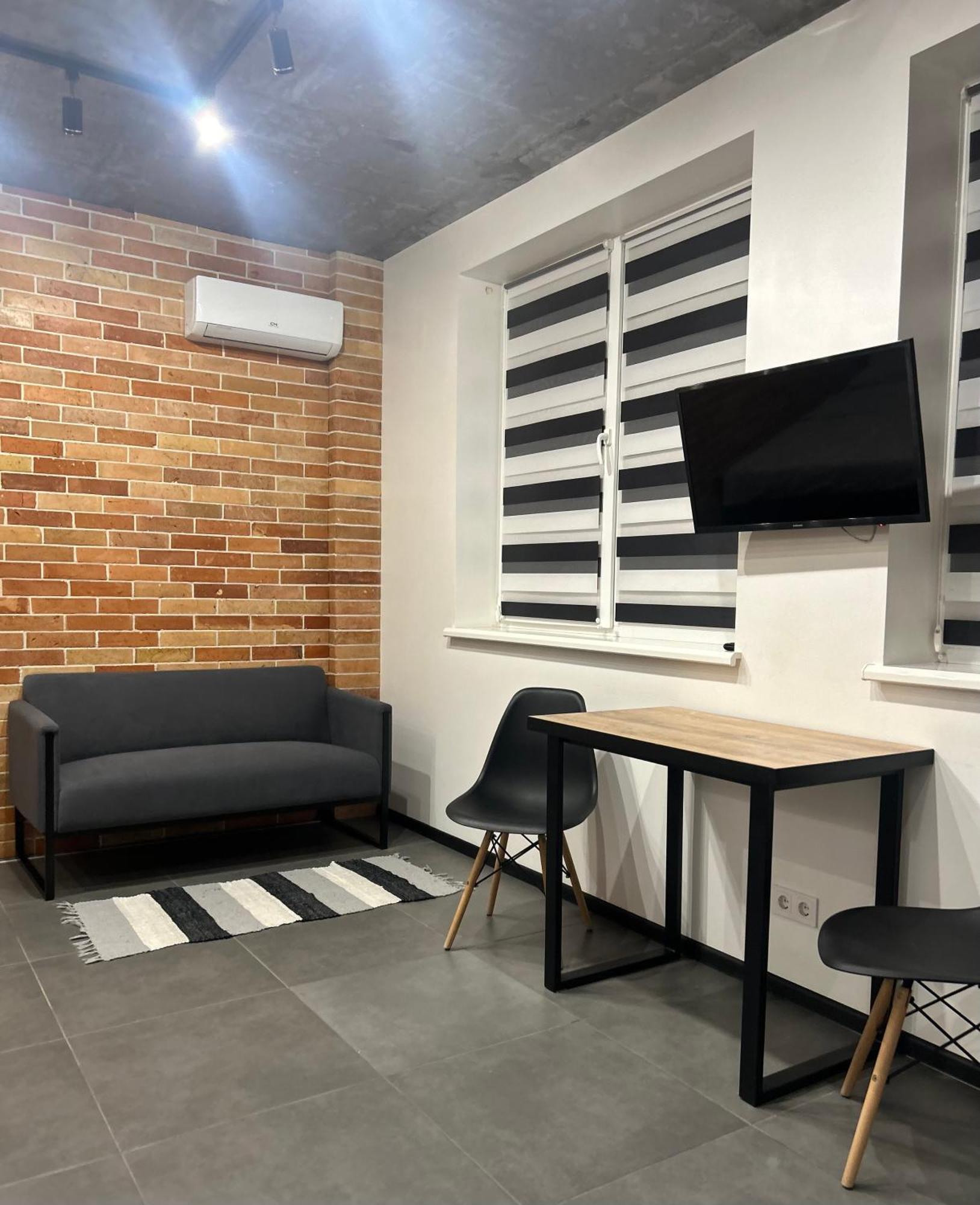 Loft На Кониського, Центр Apartment Dnipro Exterior photo